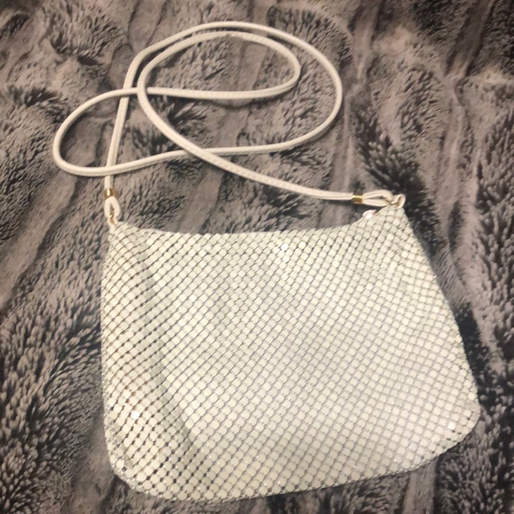 Metal link vintage purse